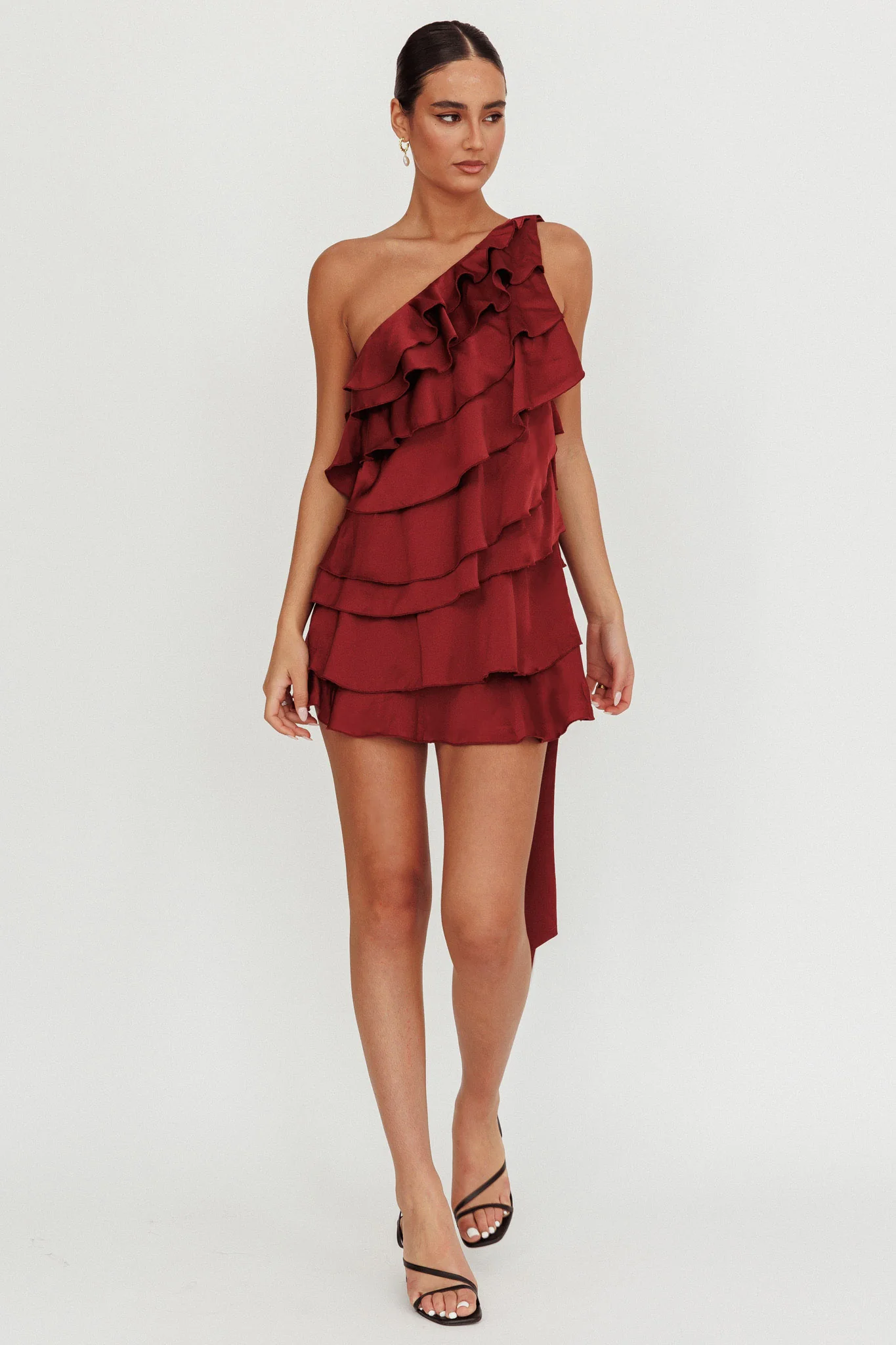 Arrabel Tiered Ruffle One Shoulder Mini Dress Wine - Image 4