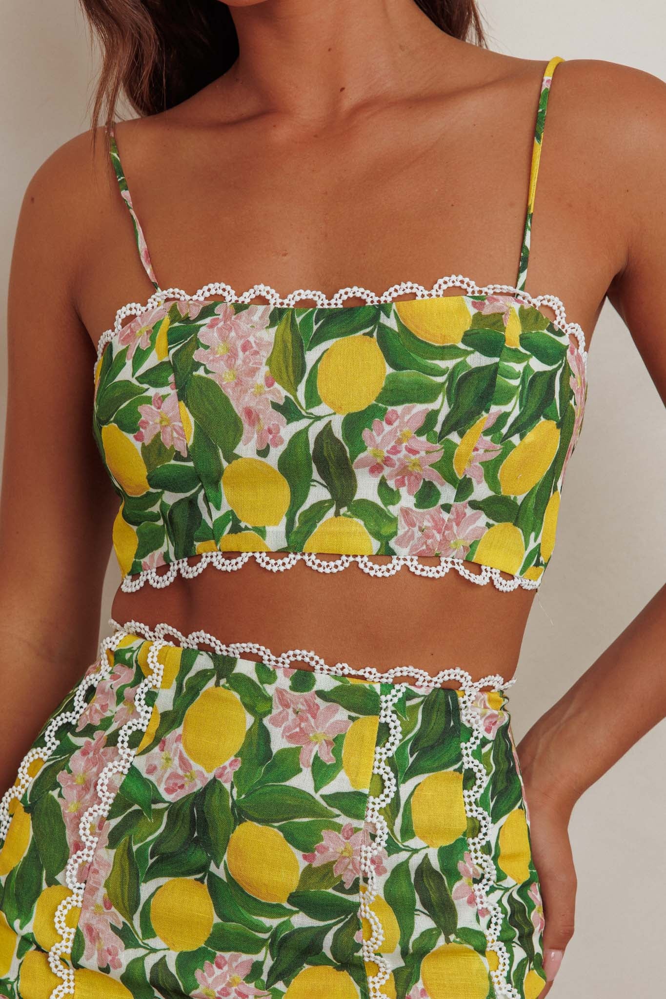 Chamberlain Scallop Trim Crop Top Citrus Lemon - Image 4