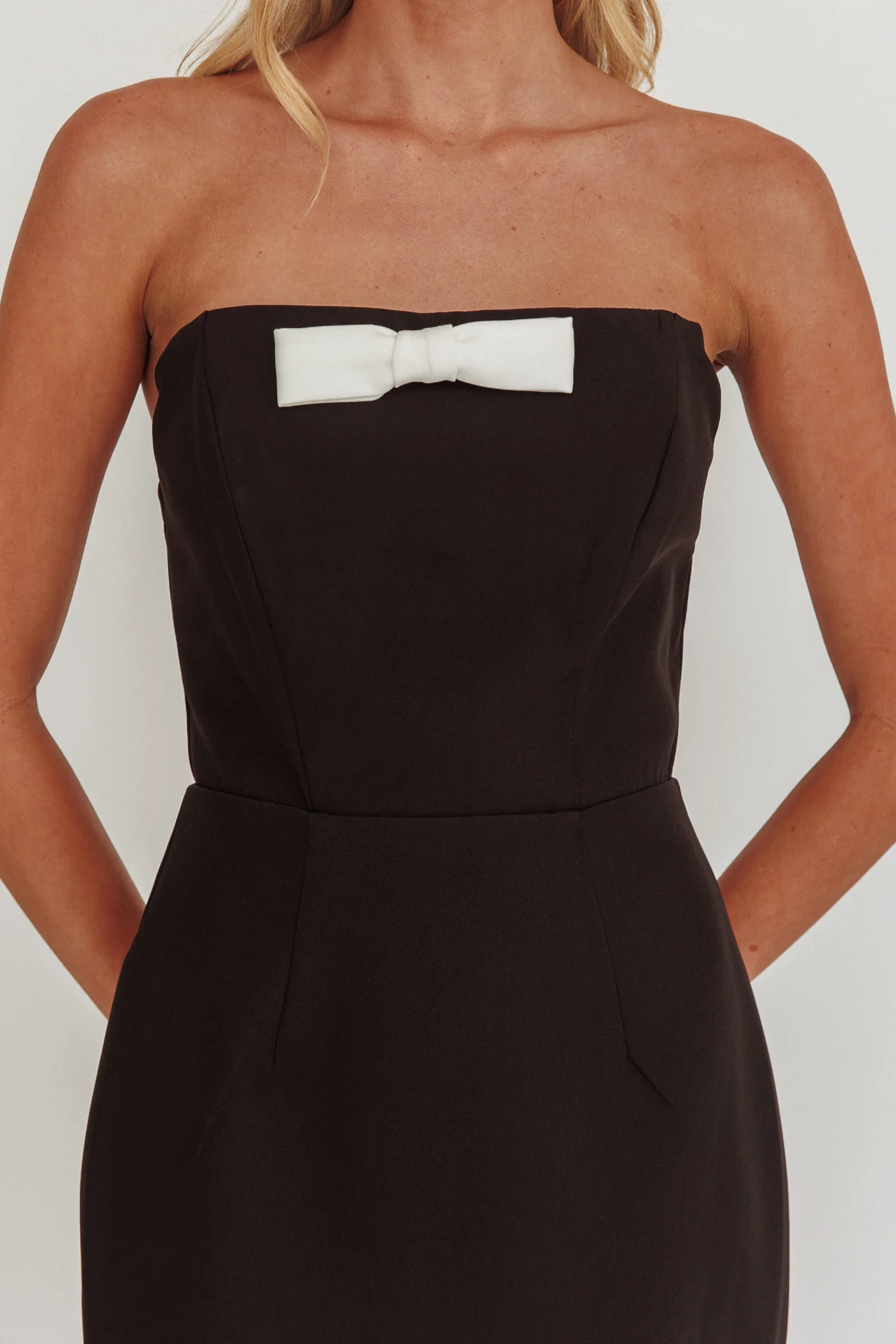 Cocktail Party Strapless Bow Bust Maxi Dress Black - Image 3