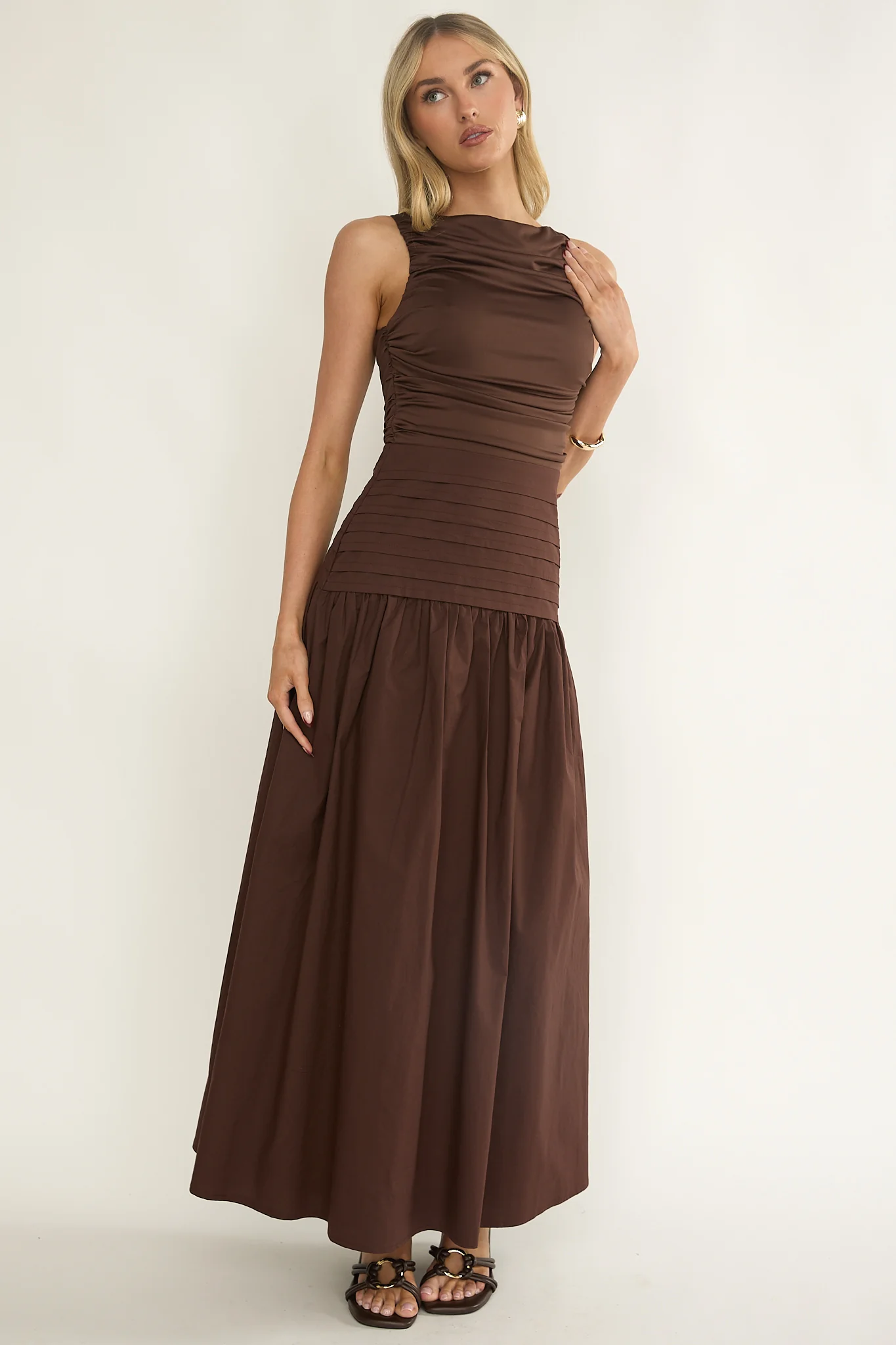 Dalayla Sleeveless Pintuck Maxi Dress Chocolate - Image 5