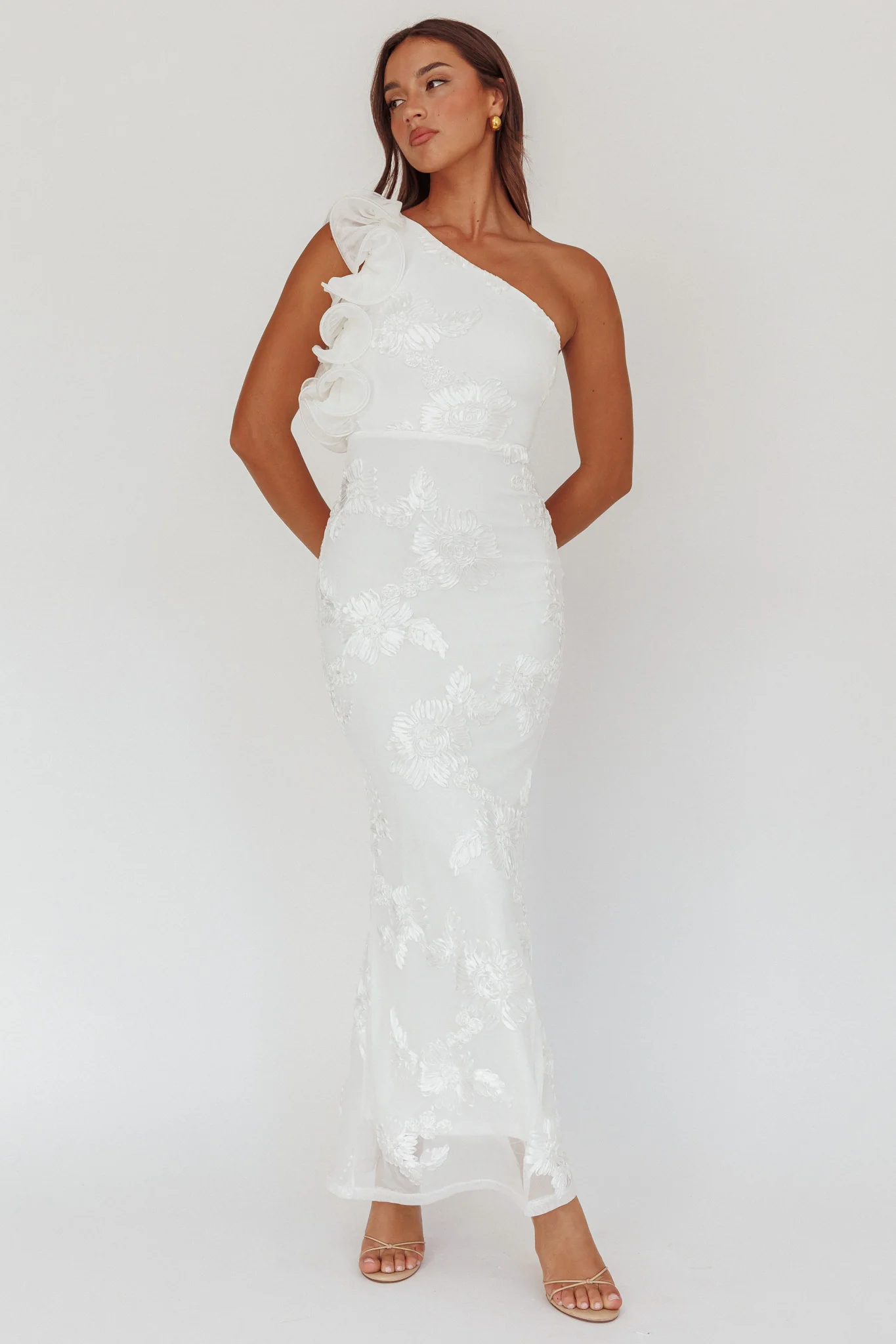 Deanna One-Shoulder Ruffle Maxi Dress Floral Texture White - Image 5