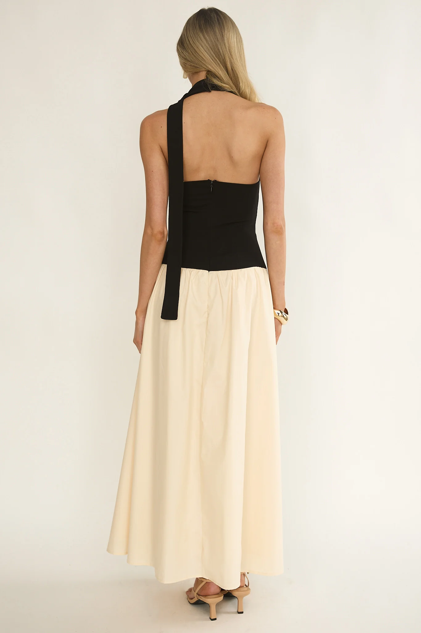 Elery Drop Waist Halter Maxi Dress Black/Cream - Image 3