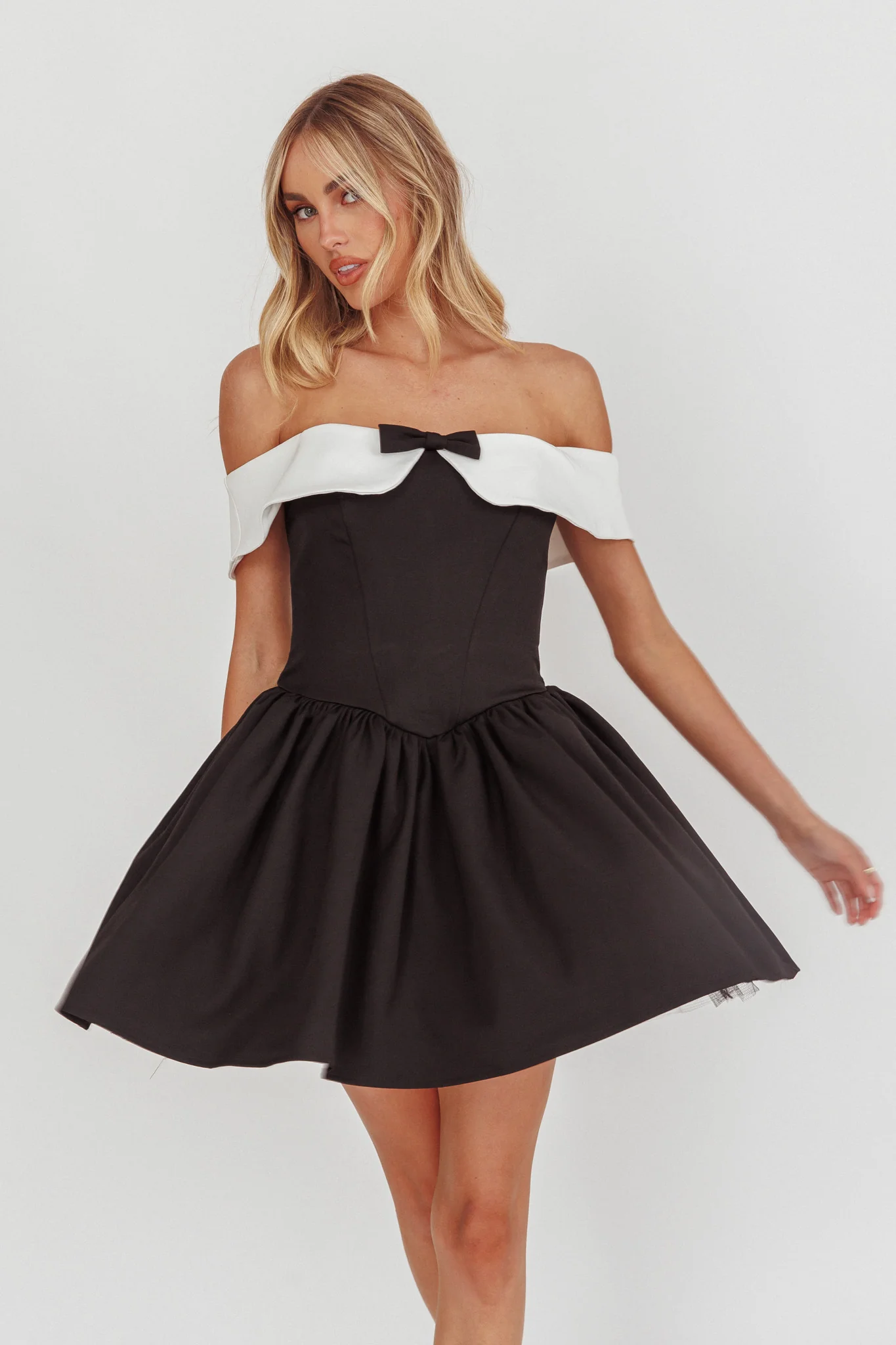 Grace Kelly Contrast Off-Shoulder Mini Dress Black - Image 7