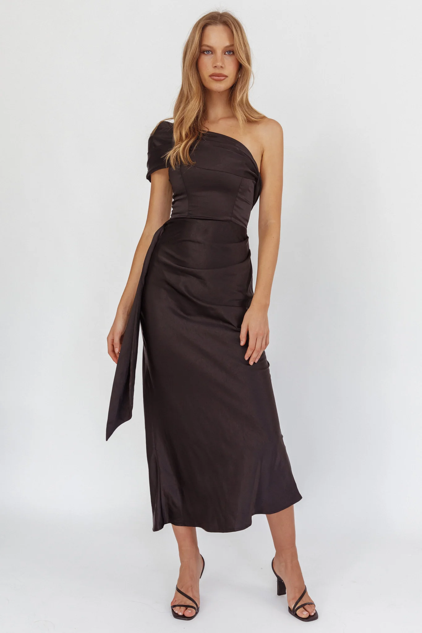 Guinevere One-Shoulder Waist Sash Maxi Dress Black - Image 5