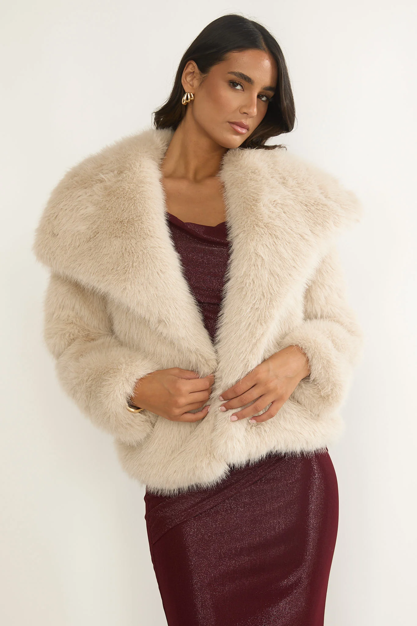 Harlequinn Oversized Lapel Faux Fur Jacket Taupe - Image 6