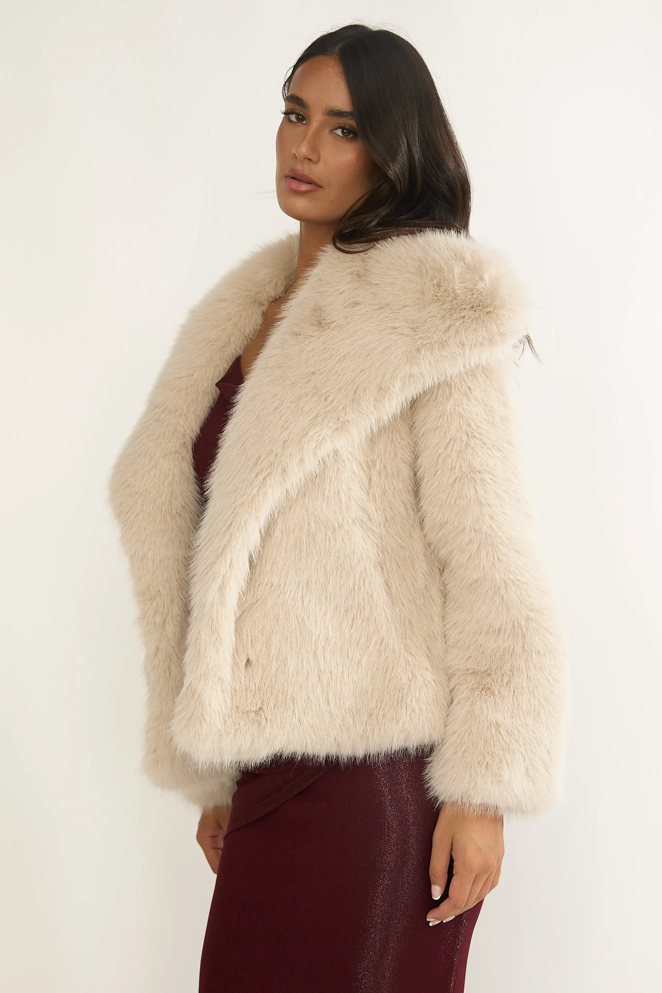Harlequinn Oversized Lapel Faux Fur Jacket Taupe - Image 7