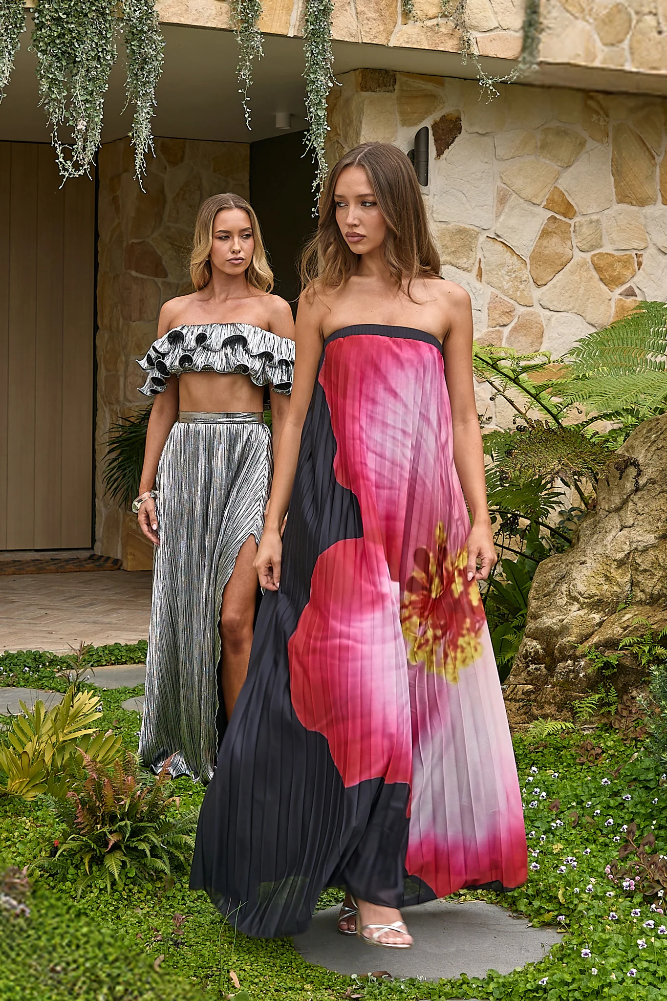 Lauriella Strapless Accordion Pleat Maxi Dress Hibiscus Black - Image 2