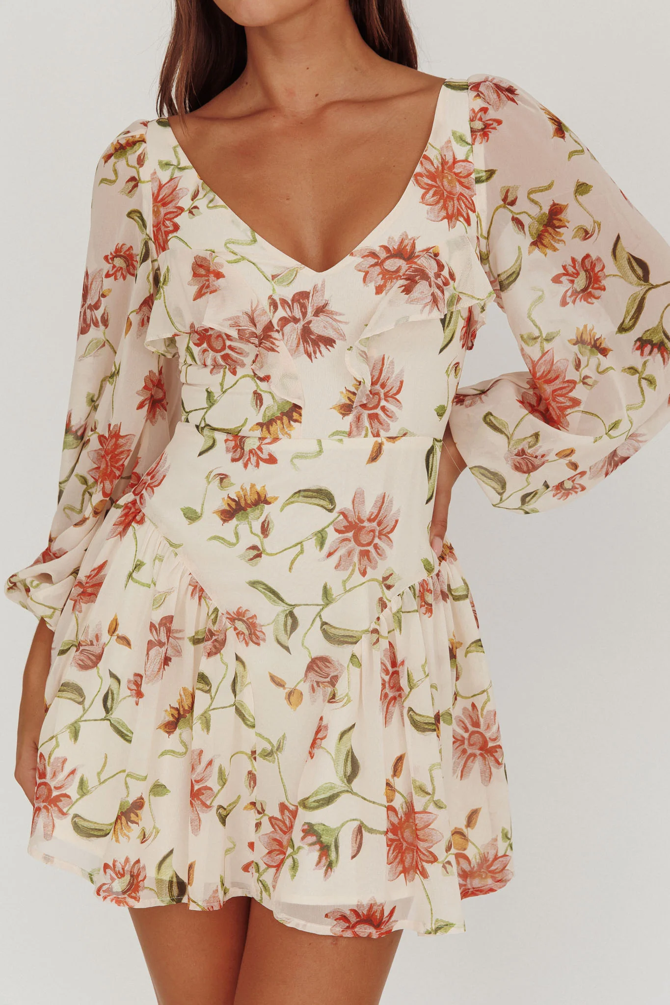 Lucky One Balloon Sleeve Mini Dress Floral Beige - Image 4