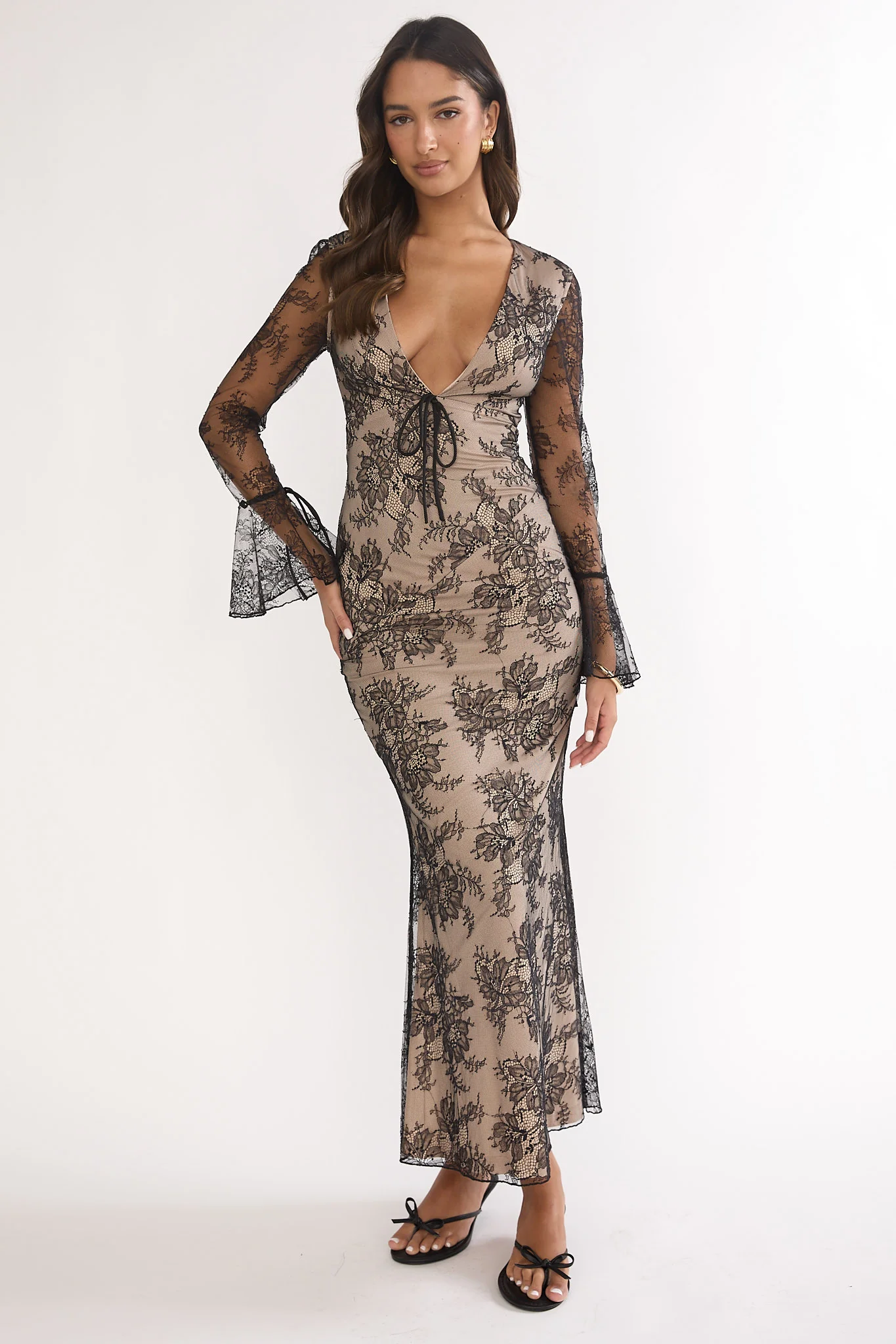 Lysandra Flared Cuff Maxi Dress Lace Black - Image 5