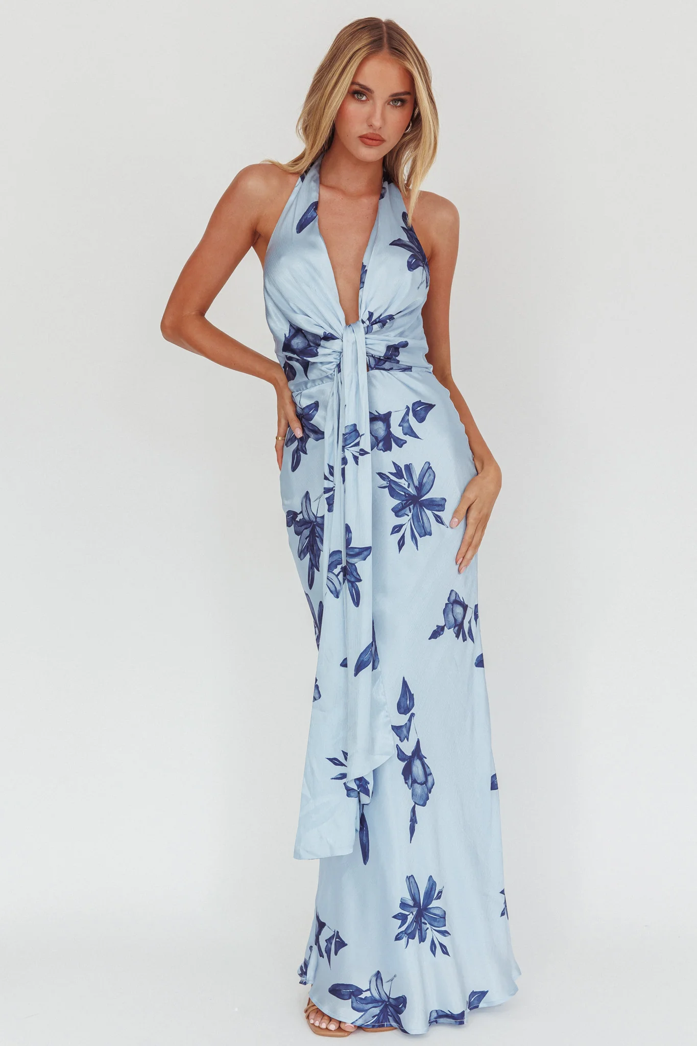 Make Believe Plunging Halterneck Maxi Dress Floral Navy - Image 5