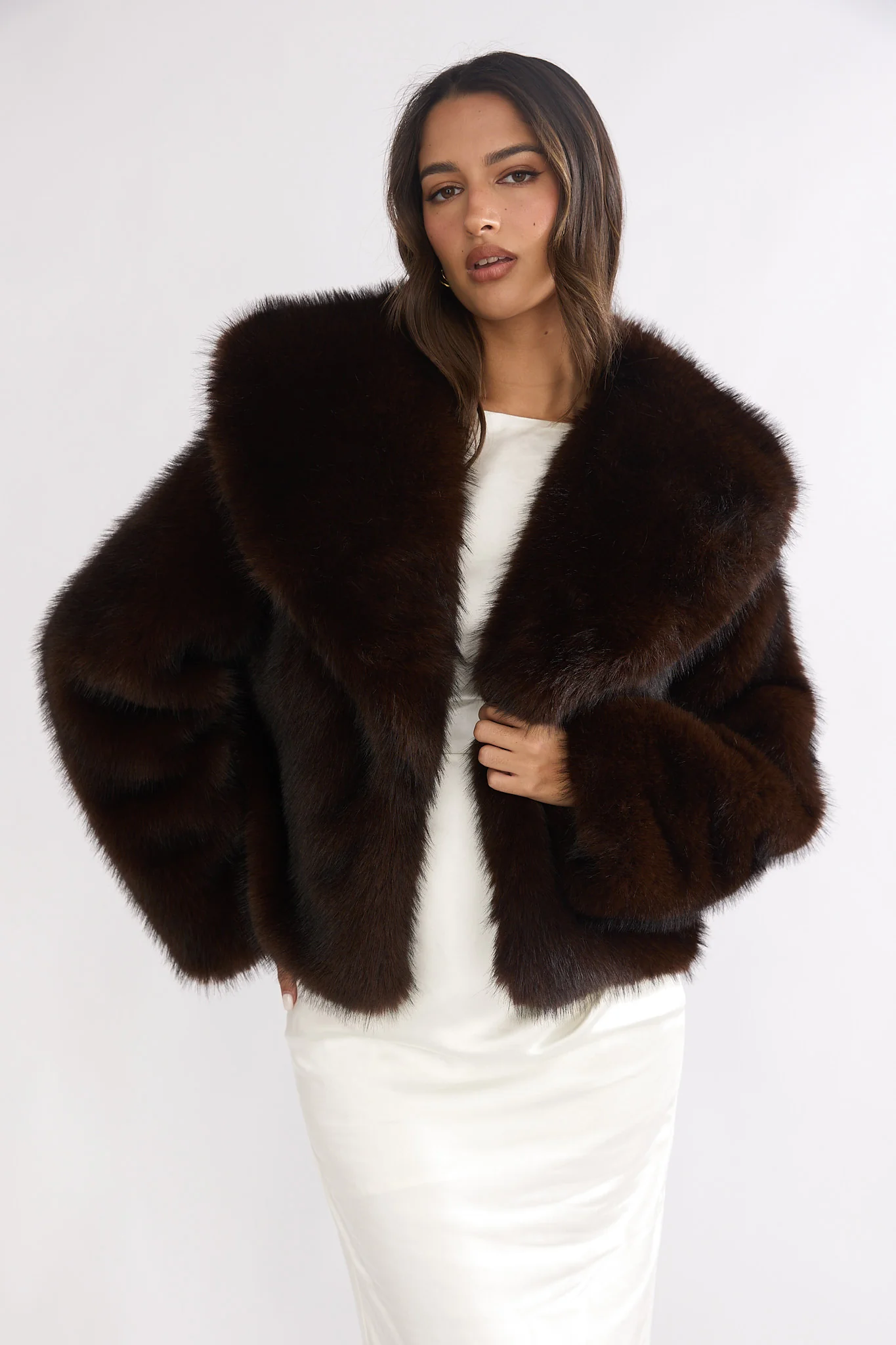Marella Oversized Lapel Faux Fur Jacket Coffee - Image 5