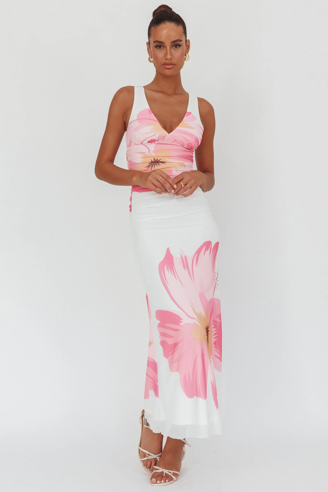 Oliana V-Neck Mesh Maxi Dress Hibiscus White/Pink - Image 2