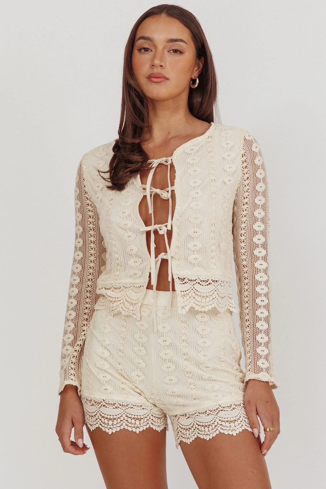 Perrine Lace Shorts Oat - Image 5