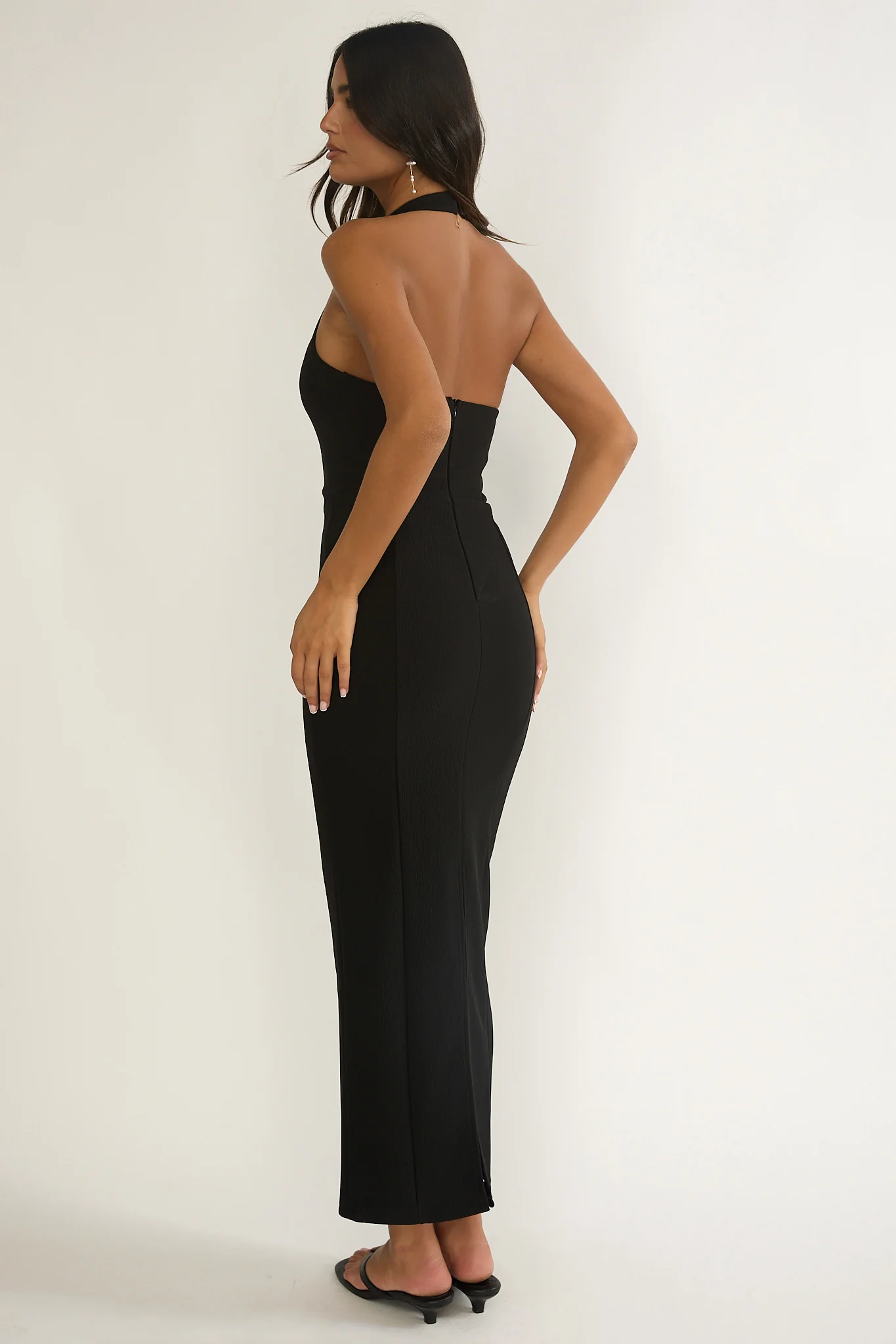 Shailyn Scoop Neck Halter Maxi Dress Black - Image 3