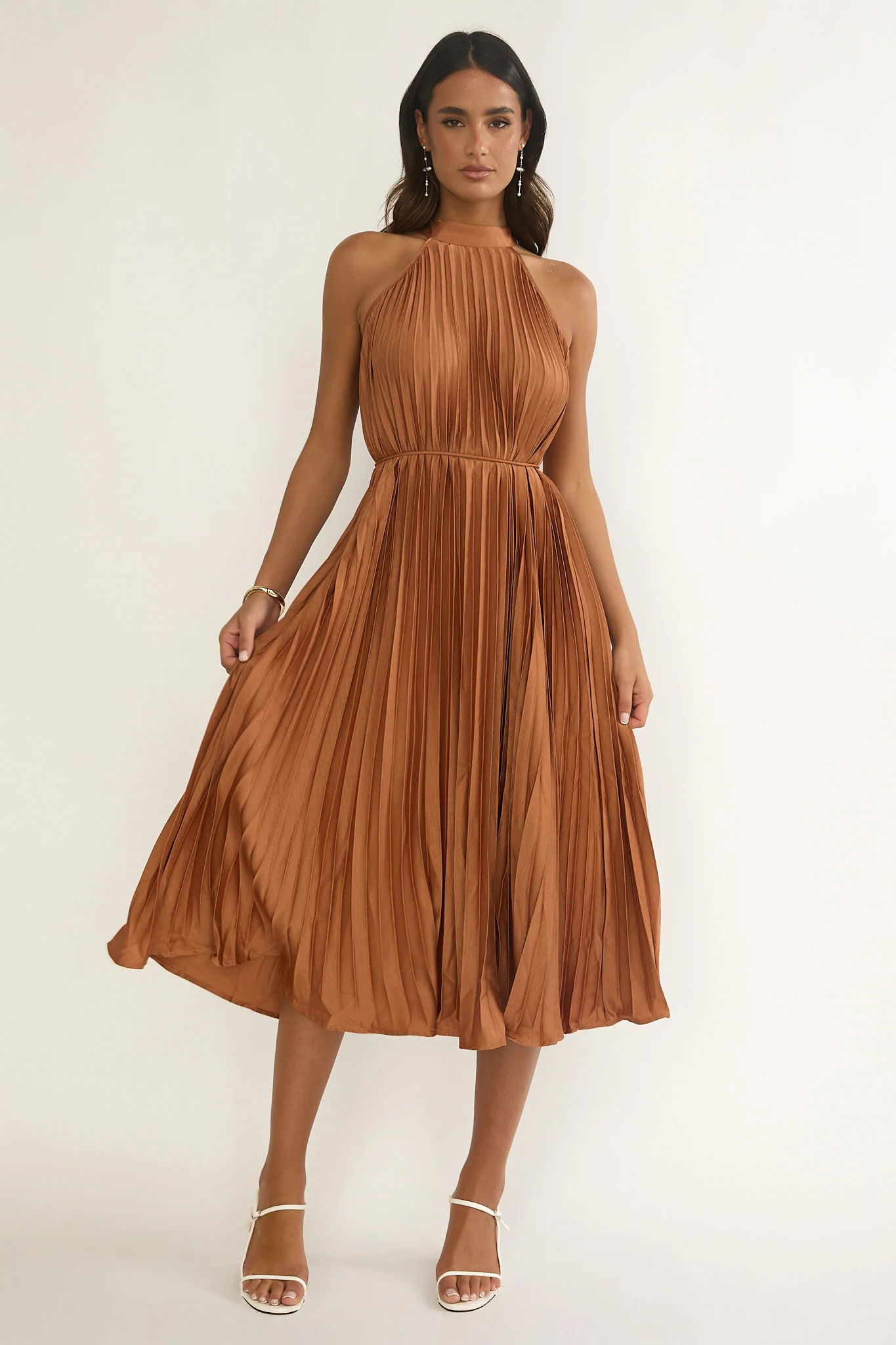 Sharaya Accordion Pleat Midi Dress Mocha - Image 5