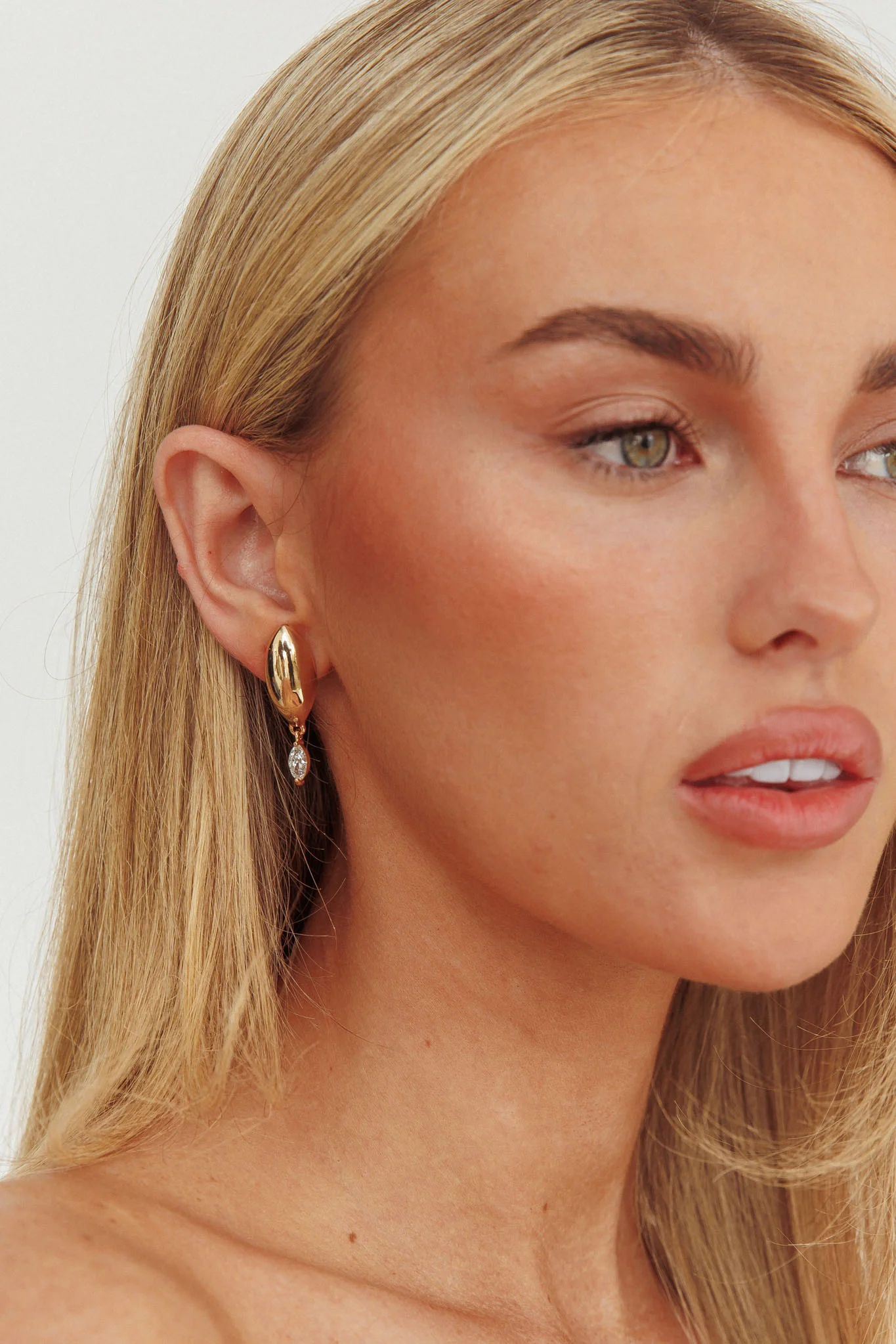 Tamieka Marquise Droplet Earrings Gold/Diamante - Image 2